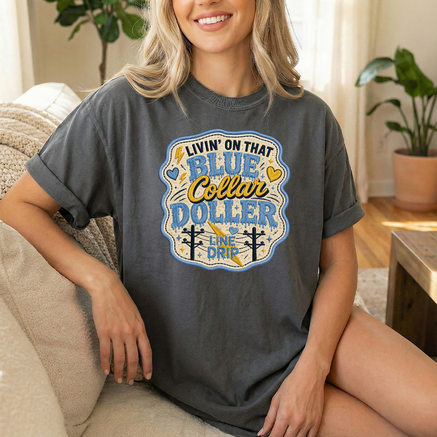 Women's Livin' on that Blue Collar Dollar T-Shirt